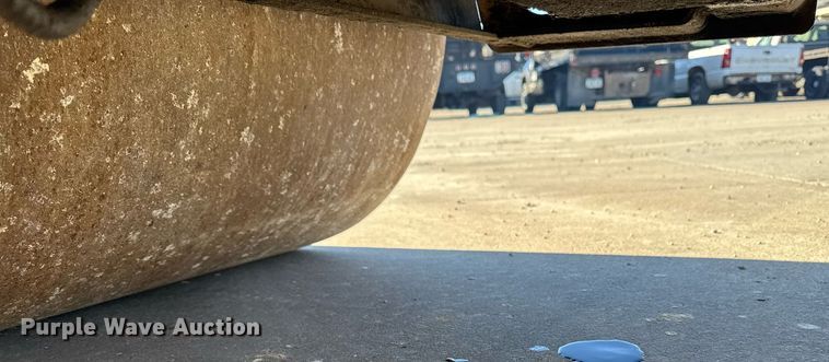 image for item DT0670 1995 Ingersoll Rand DD-22 double drum vibratory roller