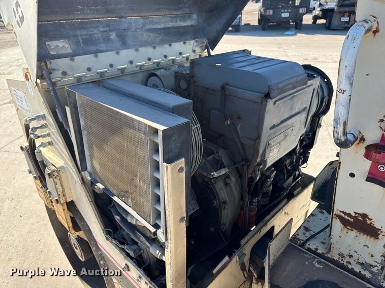 image for item DT0670 1995 Ingersoll Rand DD-22 double drum vibratory roller