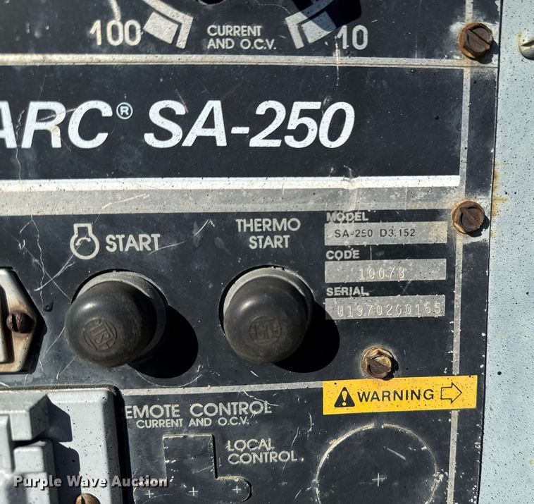 image for item DT0672 Lincoln Electric Shield-Arc SA-250 welder/generator