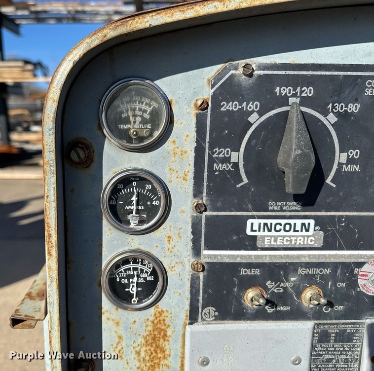 image for item DT0672 Lincoln Electric Shield-Arc SA-250 welder/generator