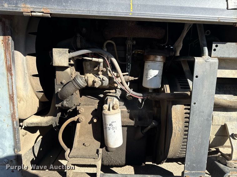 image for item DT0672 Lincoln Electric Shield-Arc SA-250 welder/generator