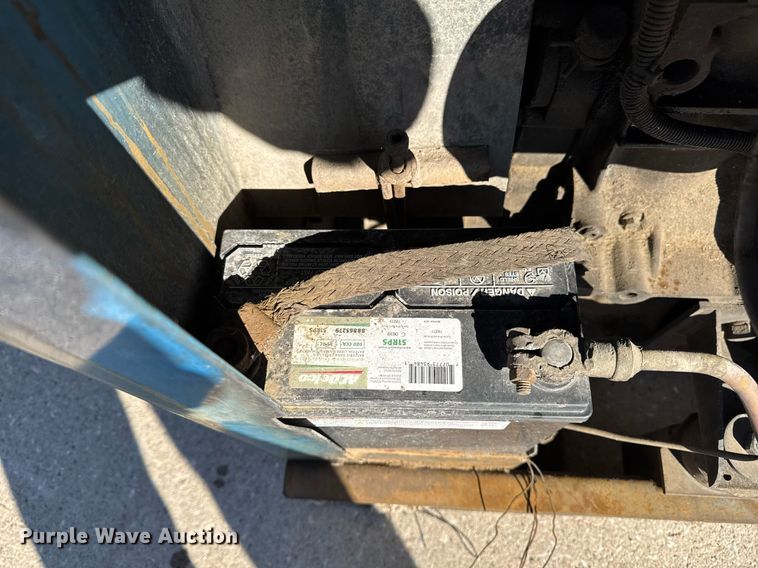 image for item DT0673 Miller Big Blue 251D welder/generator