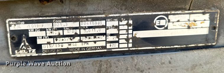 image for item DT0673 Miller Big Blue 251D welder/generator