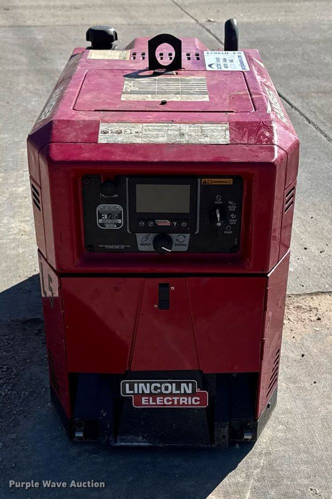 image for item DT0674 Lincoln Electric Ranger 330 MPX welder