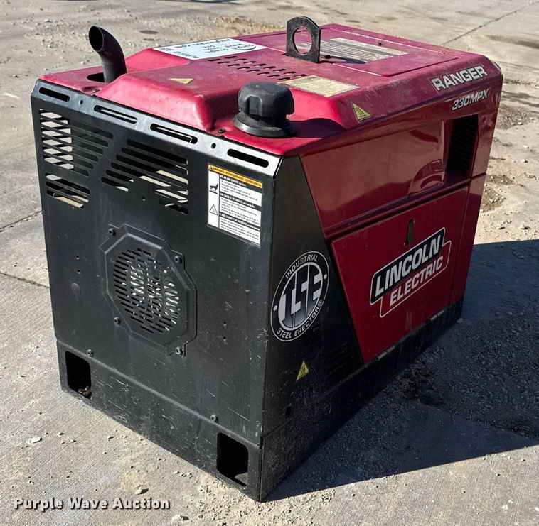 image for item DT0674 Lincoln Electric Ranger 330 MPX welder