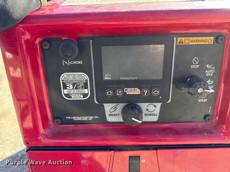 image for item DT0674 Lincoln Electric Ranger 330 MPX welder