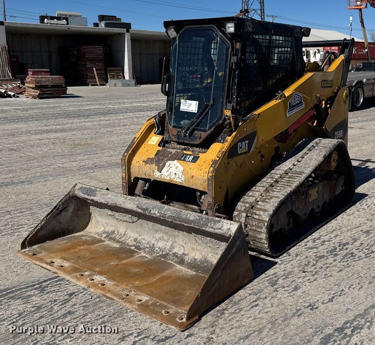 image for item DT0680 2011 Caterpillar 259B tracked skid steer loader