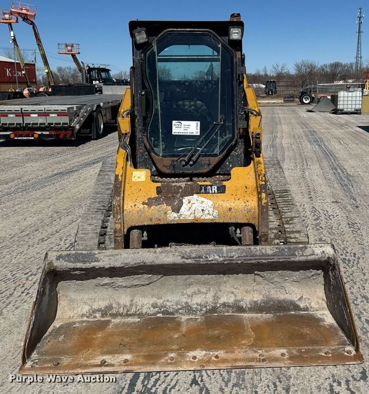 image for item DT0680 2011 Caterpillar 259B tracked skid steer loader