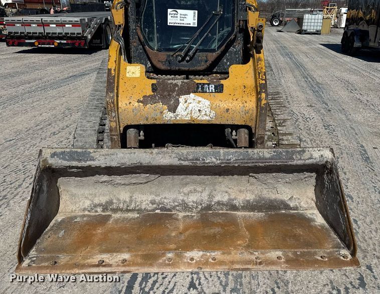 image for item DT0680 2011 Caterpillar 259B tracked skid steer loader