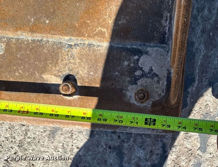 image for item DT0680 2011 Caterpillar 259B tracked skid steer loader