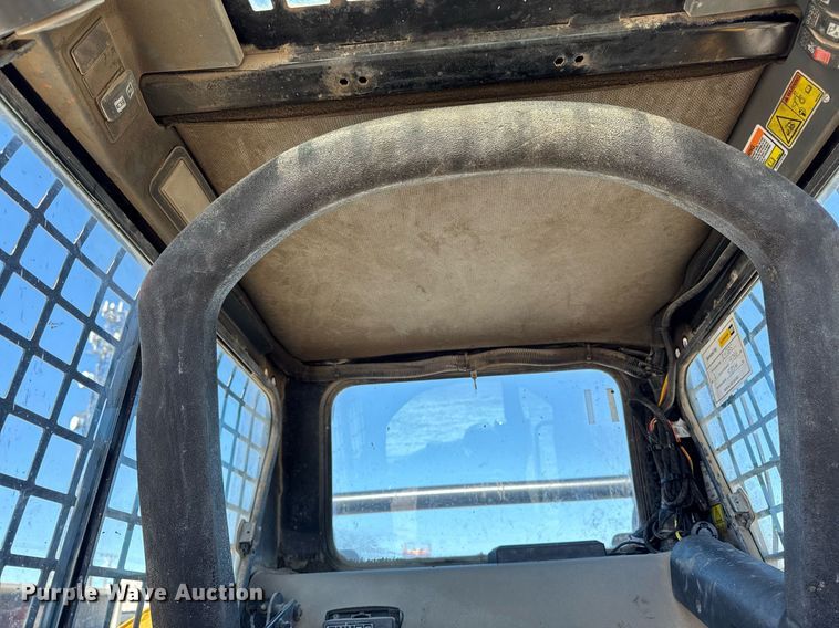 image for item DT0680 2011 Caterpillar 259B tracked skid steer loader