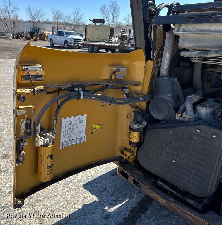 image for item DT0680 2011 Caterpillar 259B tracked skid steer loader