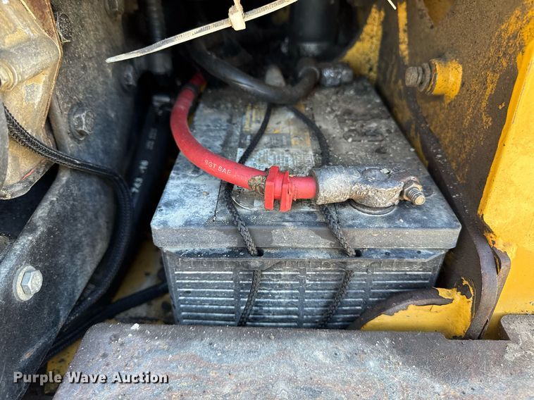 image for item DT0680 2011 Caterpillar 259B tracked skid steer loader