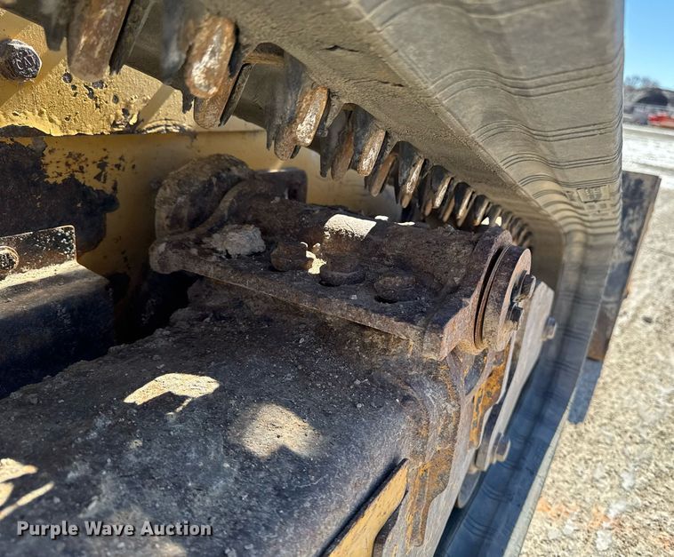 image for item DT0680 2011 Caterpillar 259B tracked skid steer loader