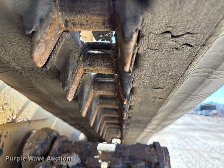 image for item DT0680 2011 Caterpillar 259B tracked skid steer loader