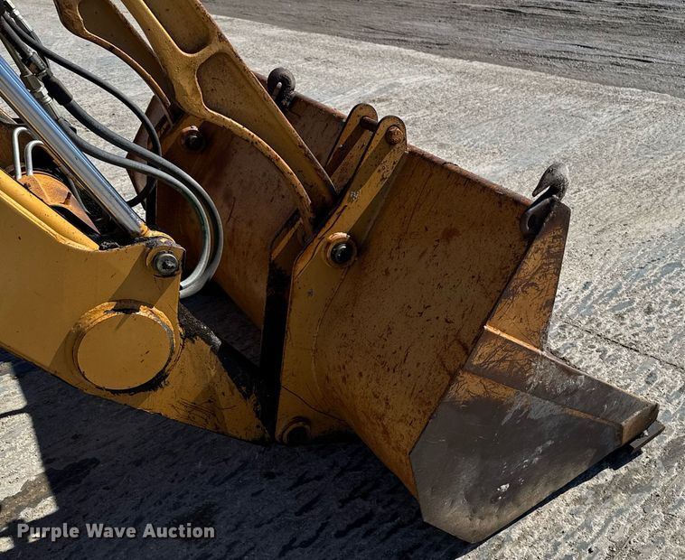 image for item DT0683 1996 Case 570 LXT industrial tractor