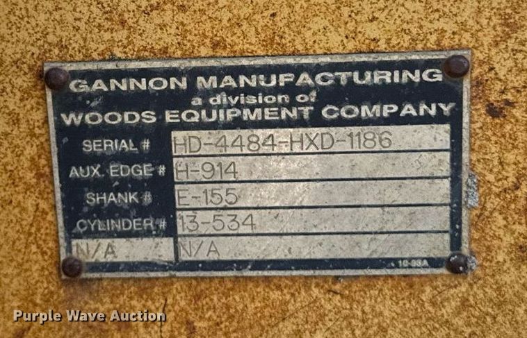 image for item DT0683 1996 Case 570 LXT industrial tractor