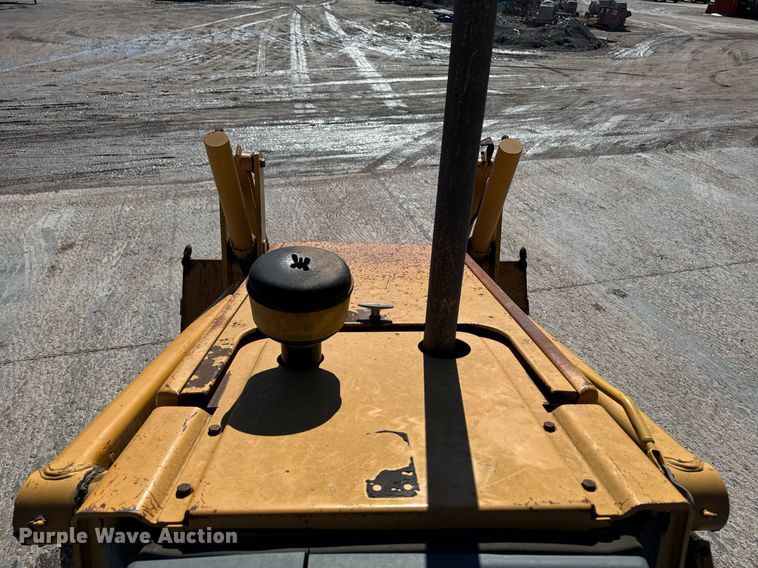 image for item DT0683 1996 Case 570 LXT industrial tractor