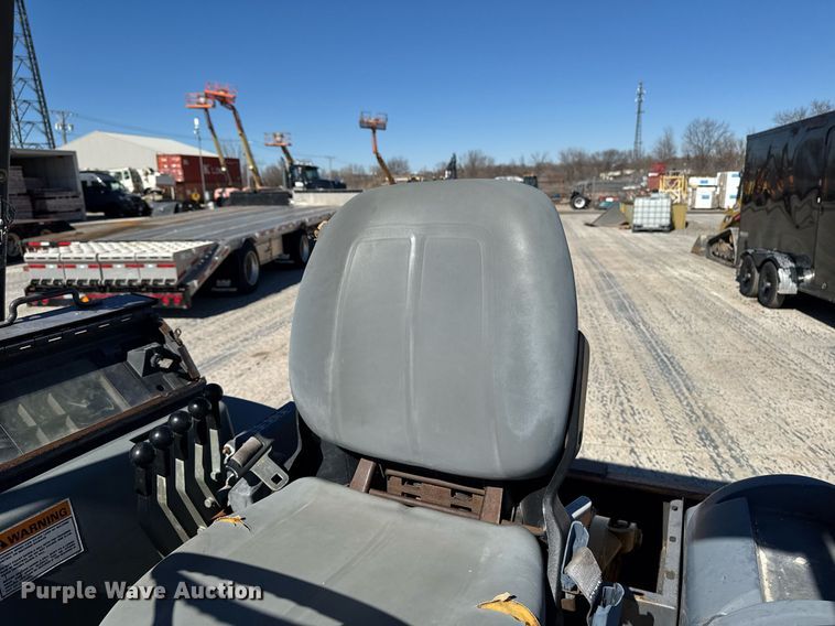 image for item DT0683 1996 Case 570 LXT industrial tractor