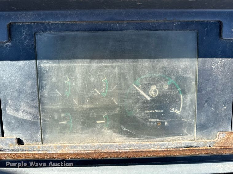 image for item DT0683 1996 Case 570 LXT industrial tractor