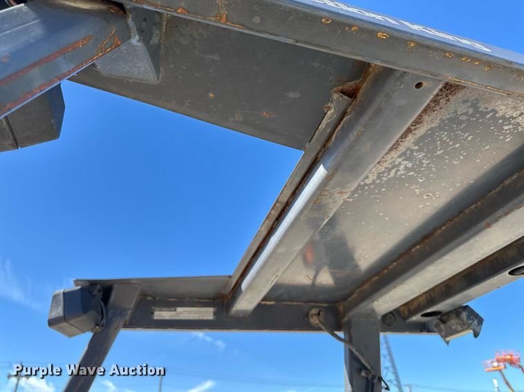 image for item DT0683 1996 Case 570 LXT industrial tractor