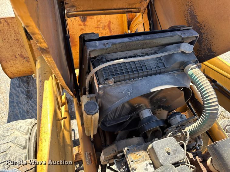 image for item DT0683 1996 Case 570 LXT industrial tractor