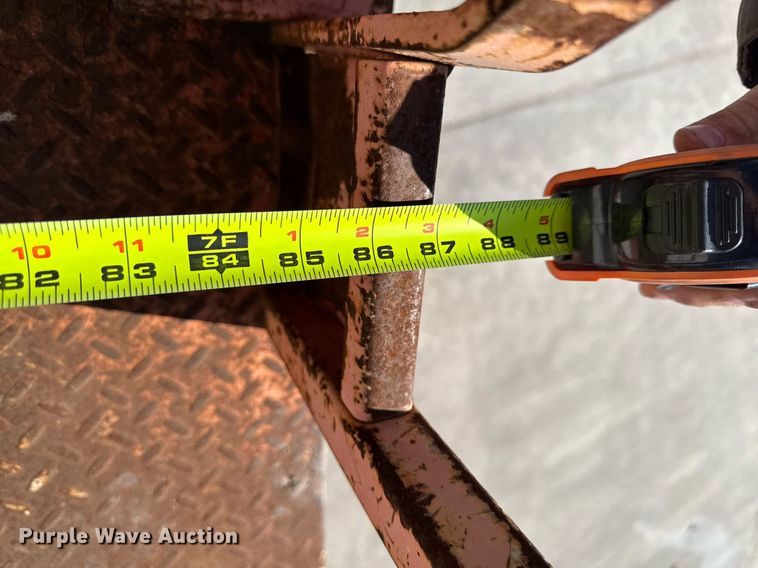 image for item DT0686 2000 Skyjack SJ III 4832 scissor lift