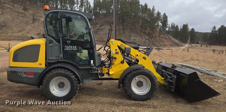 image for item DT7054 2017 Wacker Nueson WL 38 wheel loader