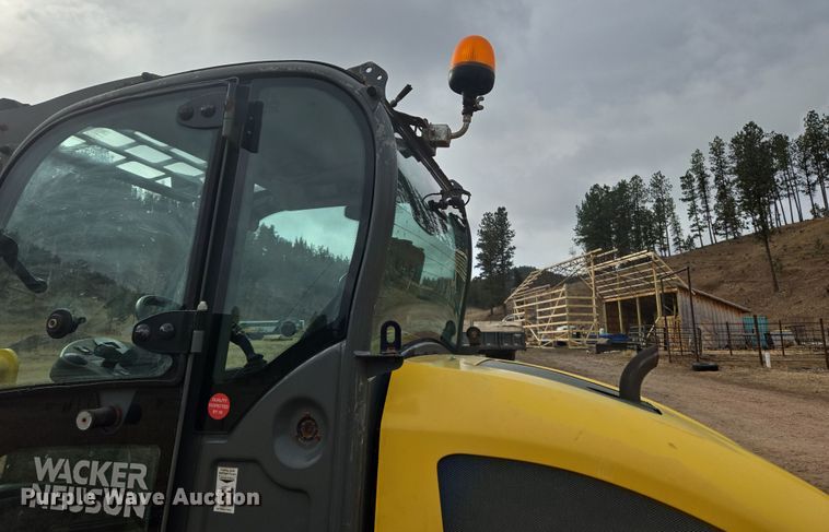 image for item DT7054 2017 Wacker Nueson WL 38 wheel loader