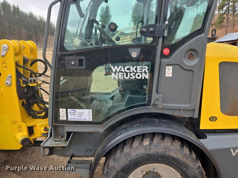 image for item DT7054 2017 Wacker Nueson WL 38 wheel loader