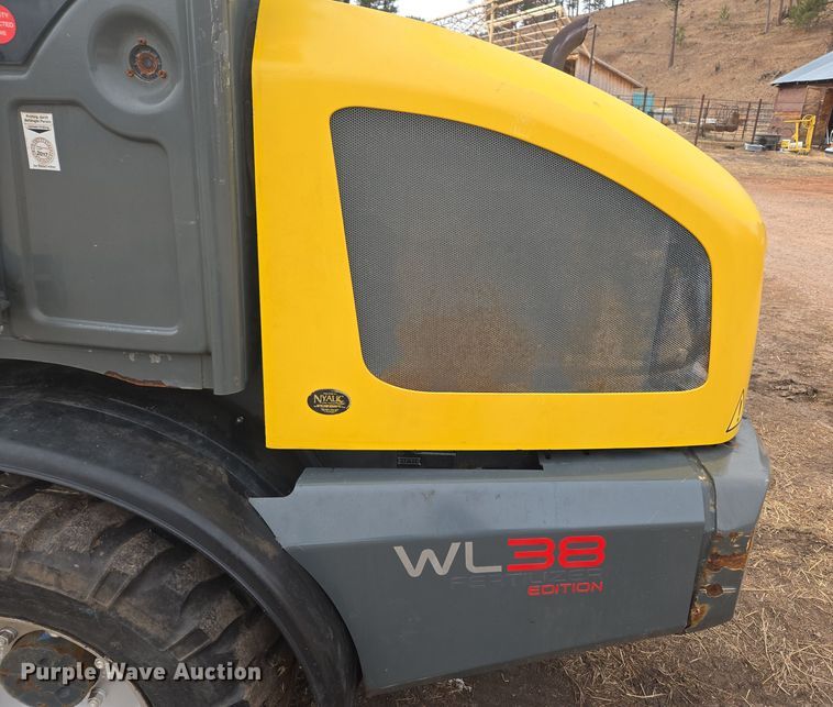 image for item DT7054 2017 Wacker Nueson WL 38 wheel loader