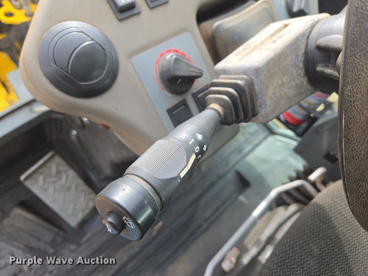 image for item DT7054 2017 Wacker Nueson WL 38 wheel loader