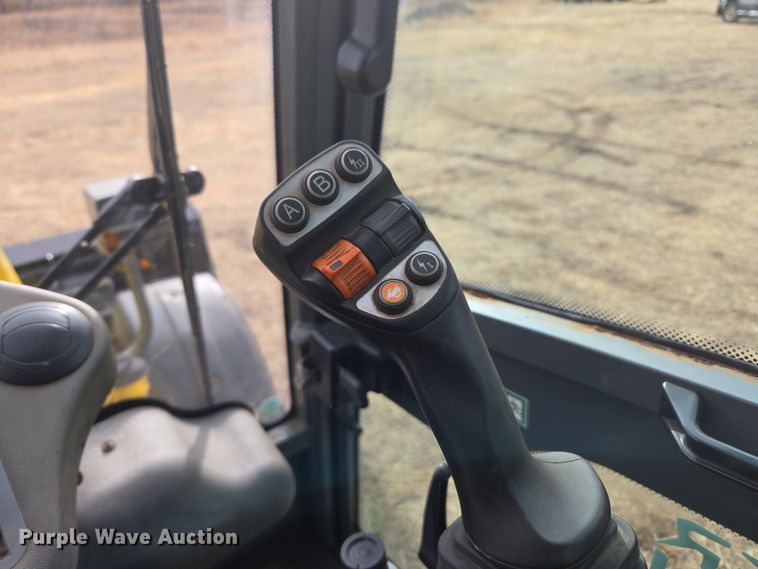 image for item DT7054 2017 Wacker Nueson WL 38 wheel loader