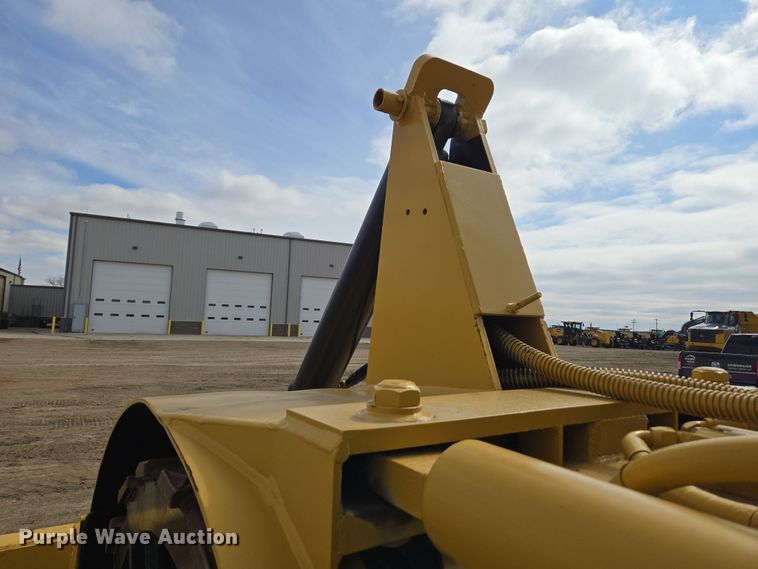 image for item DT7058 Rex 3-35 soil compactor