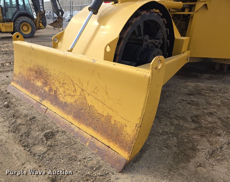 image for item DT7058 Rex 3-35 soil compactor