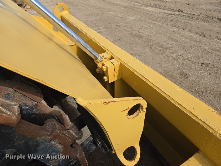 image for item DT7058 Rex 3-35 soil compactor