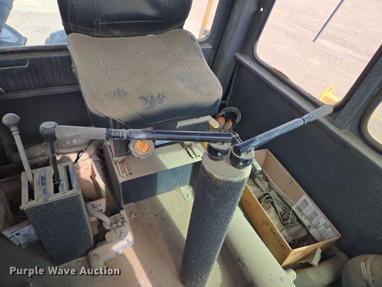 image for item DT7058 Rex 3-35 soil compactor