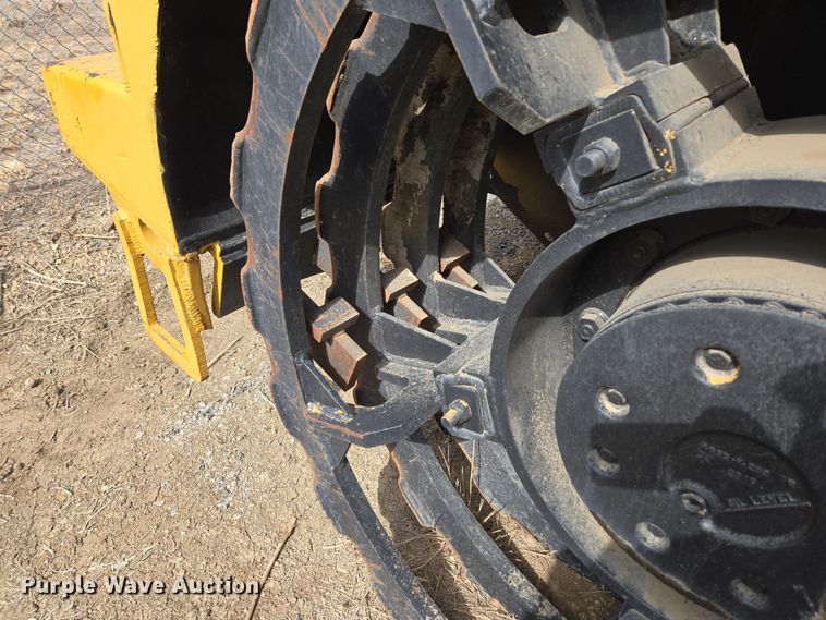 image for item DT7058 Rex 3-35 soil compactor