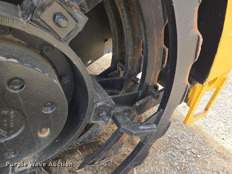 image for item DT7058 Rex 3-35 soil compactor