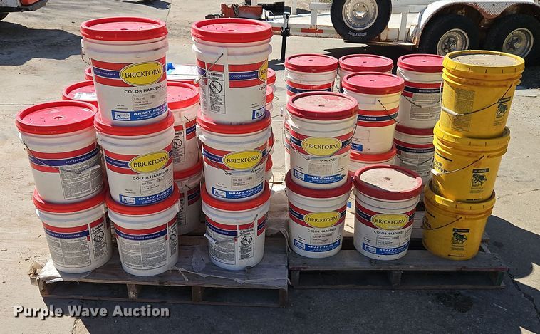 image for item DT7637 (34) Brickform concrete color hardener