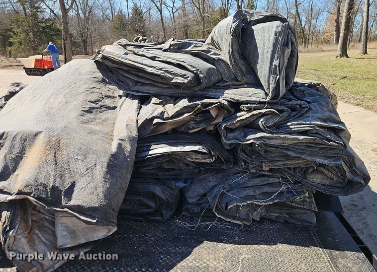 image for item DT7638 Approximately 37 concrete blankets