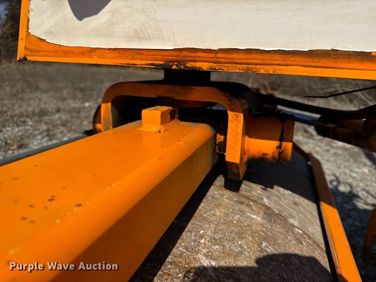 image for item DU3363 2011 LeeBoy 400 Super double drum vibratory roller