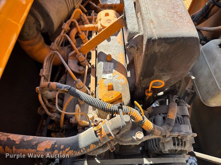 image for item DU3363 2011 LeeBoy 400 Super double drum vibratory roller