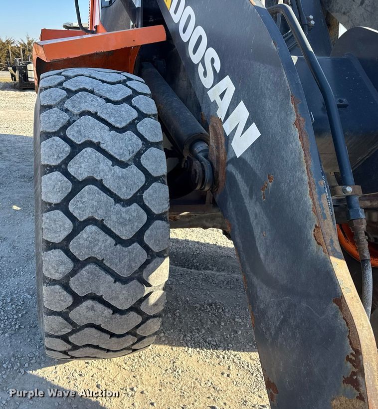 image for item DU3365 Doosan DL220-5 wheel loader