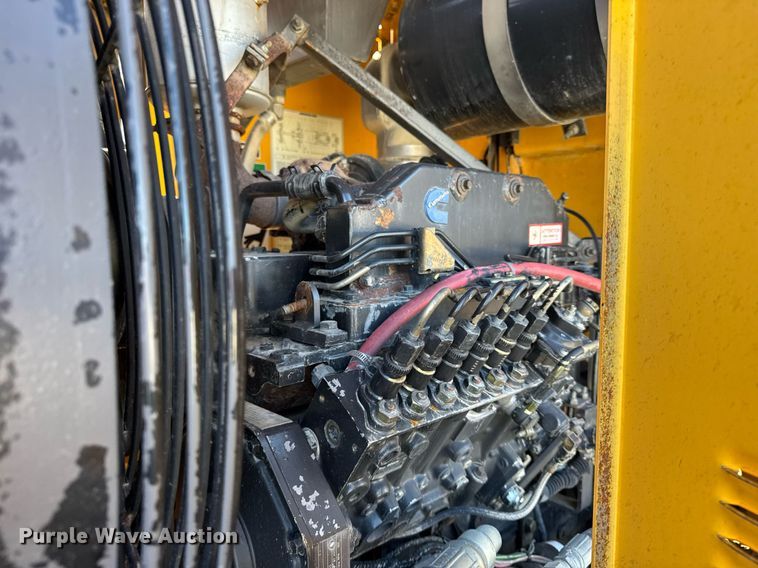 image for item DU3366 2000 Champion 710A VHP motor grader