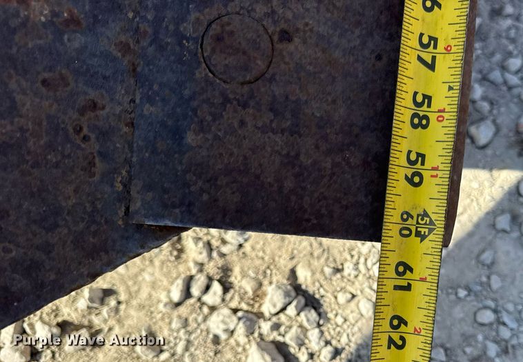 image for item DU3366 2000 Champion 710A VHP motor grader