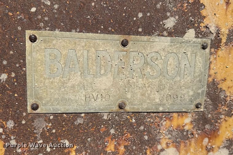 image for item DU3366 2000 Champion 710A VHP motor grader