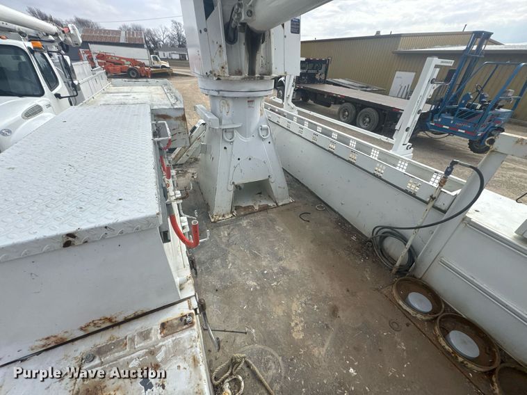 image for item DU9681 2015 Freightliner Business Class M2 crane truck