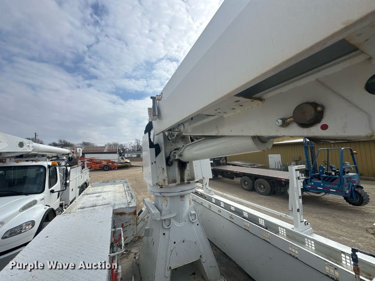 image for item DU9681 2015 Freightliner Business Class M2 crane truck