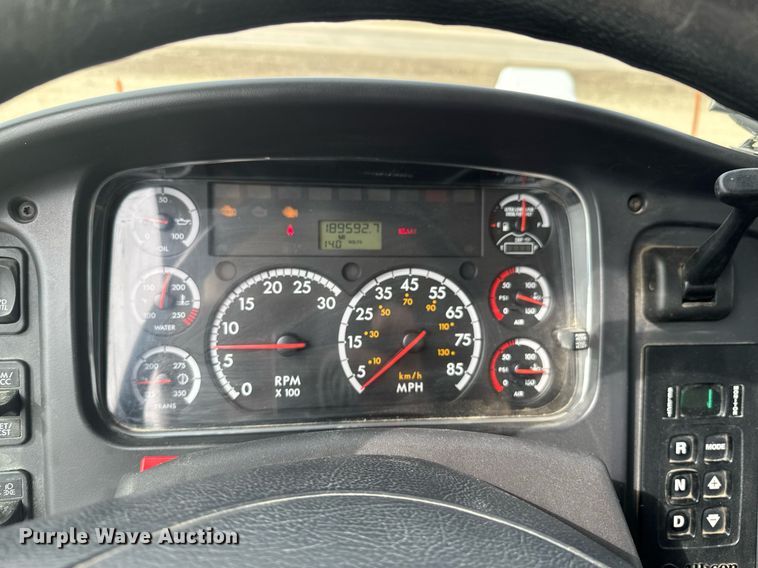 image for item DU9681 2015 Freightliner Business Class M2 crane truck